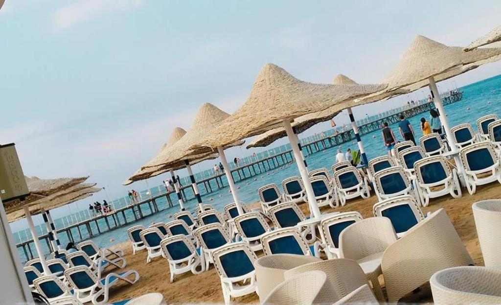 Seaview Chalets In Porto South Beach - Families Only Ain Sukhna Dış mekan fotoğraf